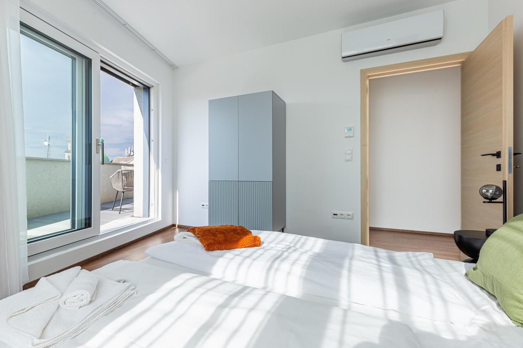 New Penthouse W Double Parking, Panoramic Balcony Appartement Budapest