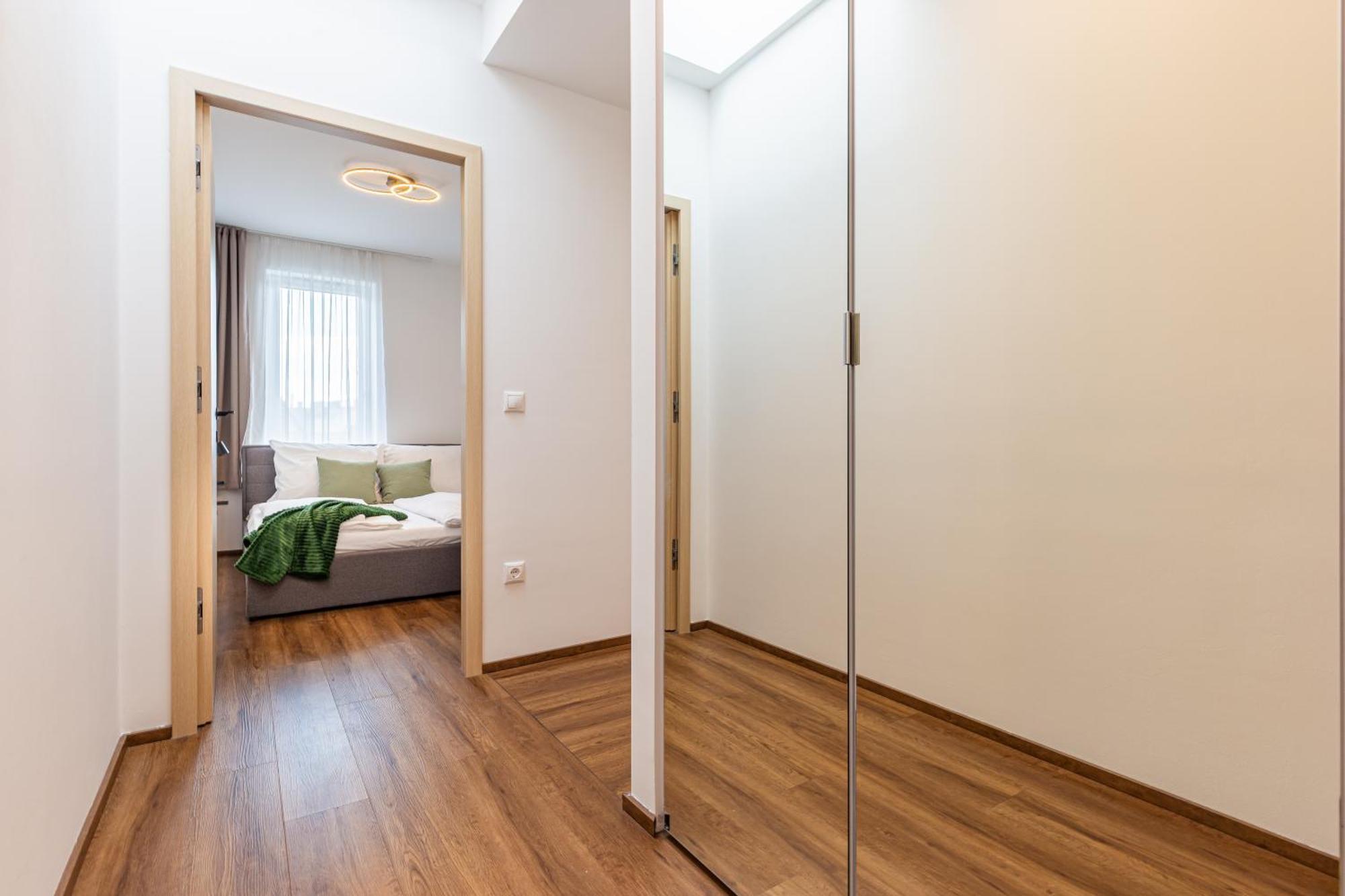 New Penthouse W Double Parking, Panoramic Balcony Apartment